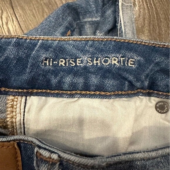 American Eagle Denim Jean Shorts Women's Next Level Stretch Hi Rise Shorty Sz 6 - Picture 5 of 14